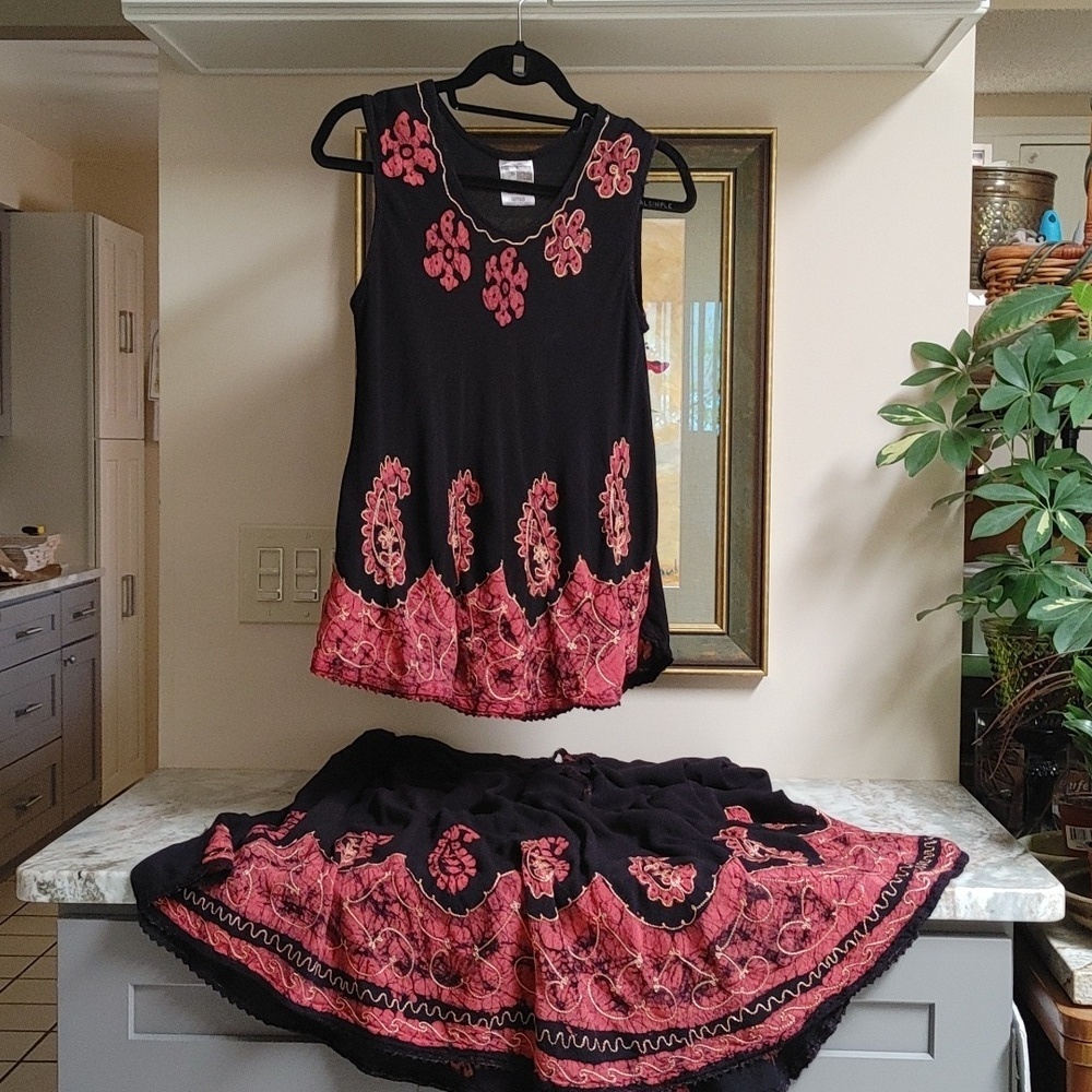 Vintage India Boutique Rayon Skirt Set